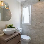 Casa Melina - *